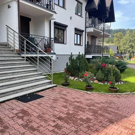 Koliba Za Strugiem